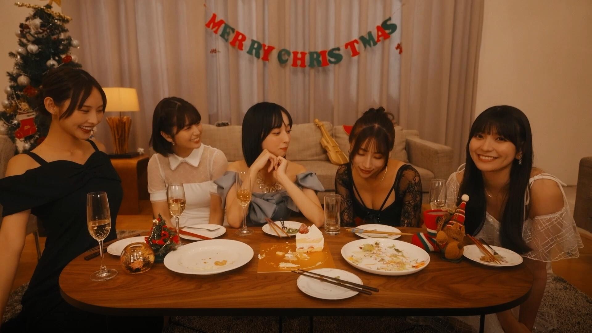 嘟嘟嘟~恋爱信号响不停，美女室友们教我如何淡定？